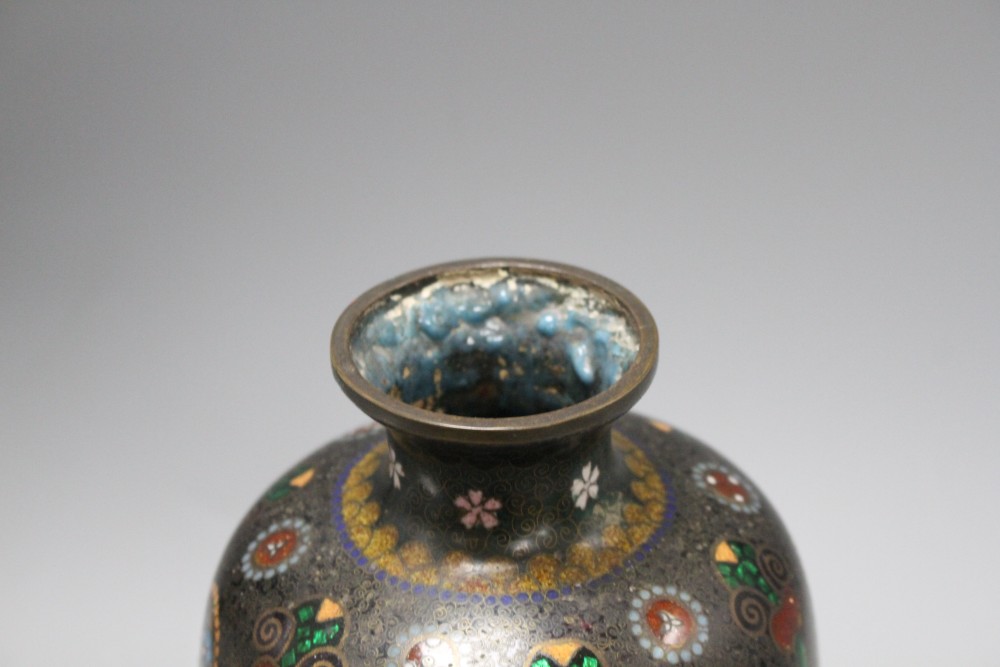 A Japanese cloisonne vase, with mons decoration, height 27cm